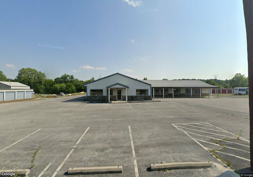 550 W Loudon St, Chambersburg, PA 17201 - photo 1