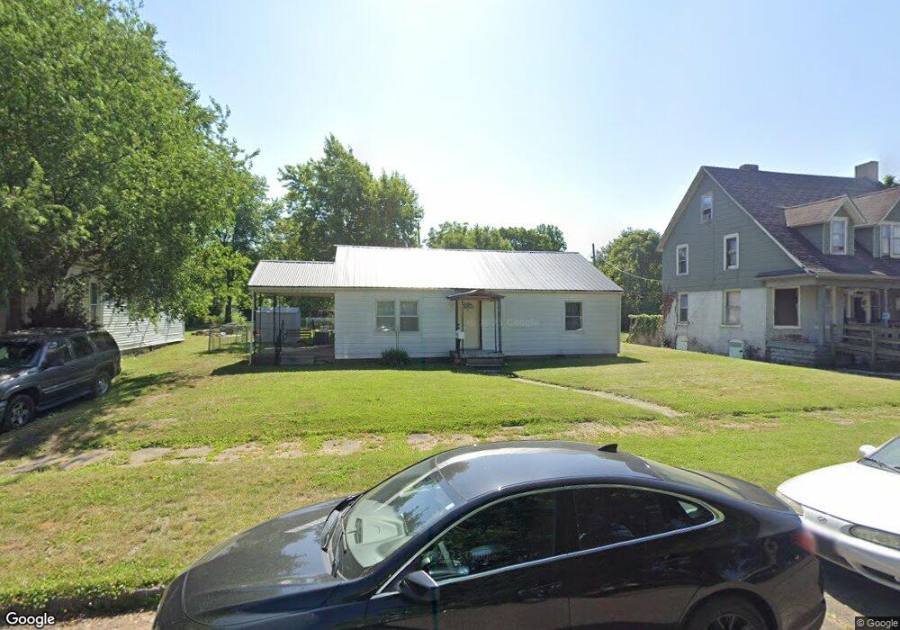 2021 N 13th 1/2 St, Terre Haute, IN 47804 - photo 1