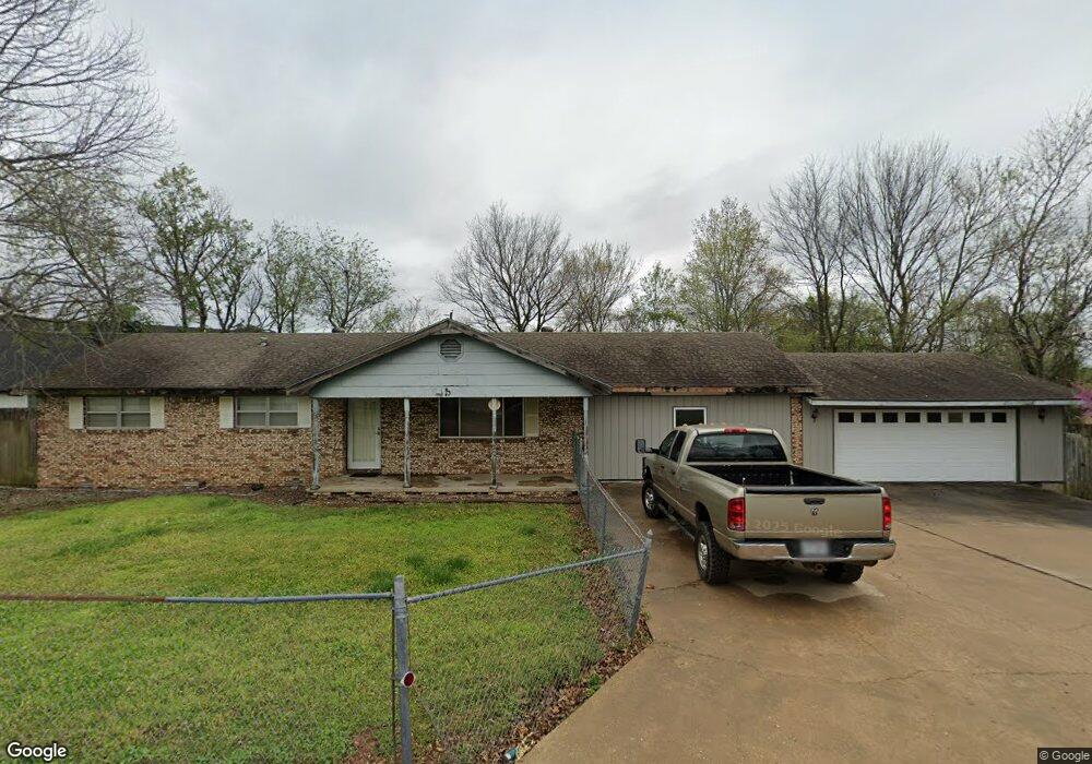 815 Linda St, Prairie Grove, AR 72753 - photo 1