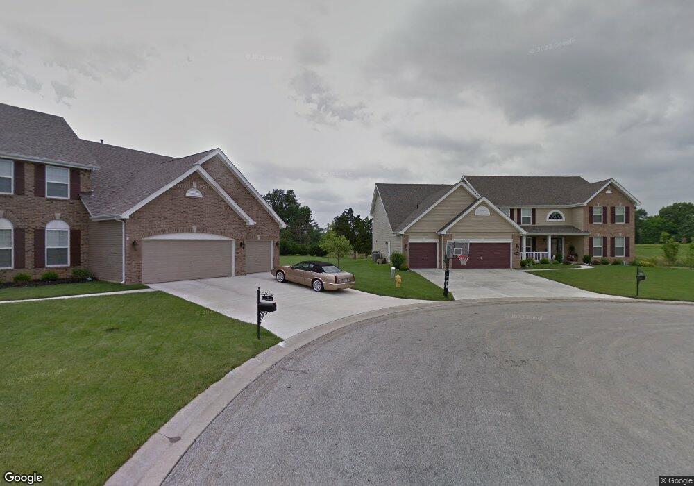 135 Buckington Ct, Caseyville, IL 62232 - photo 1