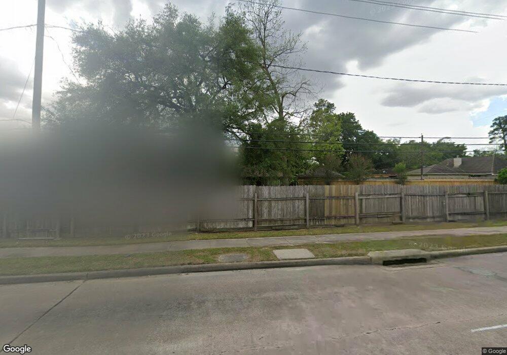 5427 Clift Haven Dr, Houston, TX 77091 - photo 1