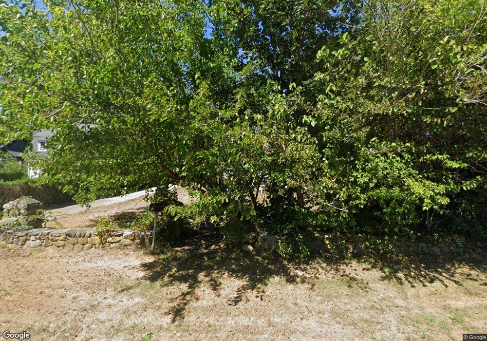 32 Railroad St, Wakefield, RI 02879 - photo 1