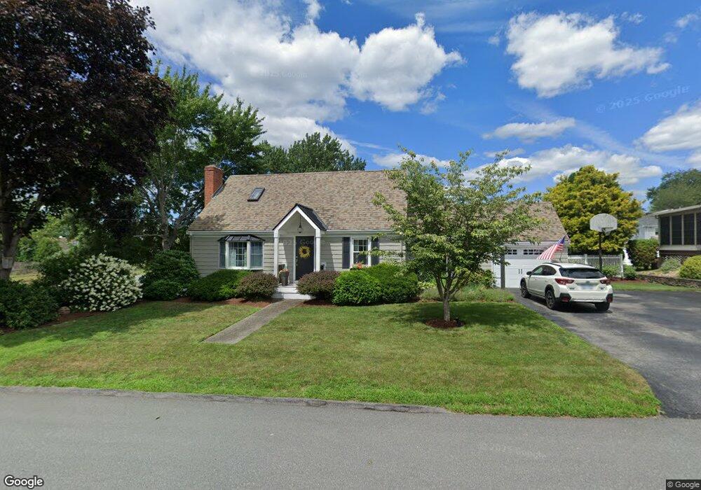 109 Bay View Ave, Riverside, RI 02915 - photo 1