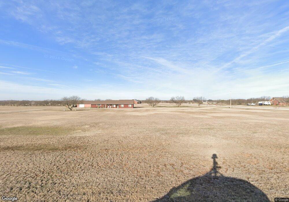 299 NW Logue Rd, Cache, OK 73527 - photo 1
