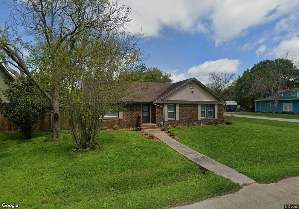 2021 Matthews St, Bay City, TX 77414 - photo 1