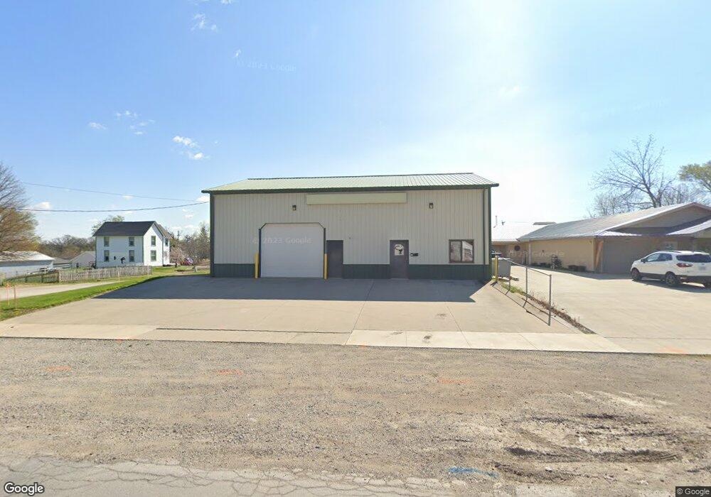416 W 8th St N, Newton, IA 50208 - photo 1