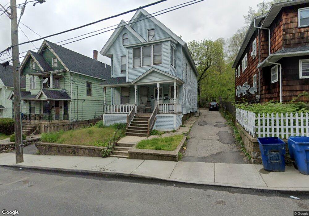 129 Griggs St, Waterbury, CT 06704 - photo 1