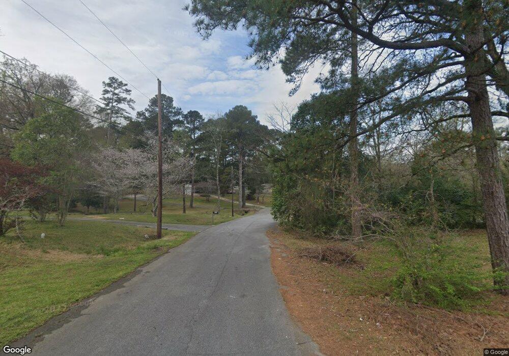 101,102 Heathwood Cir, Macon, GA 31210 - photo 1