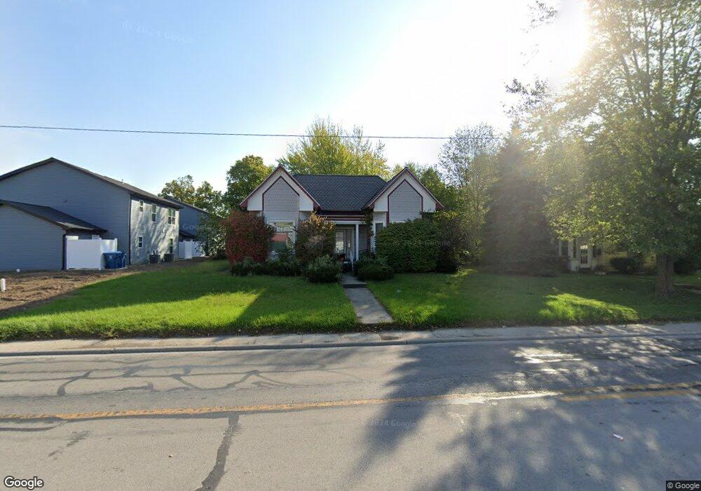 909 S Main St, Bluffton, IN 46714 - photo 1