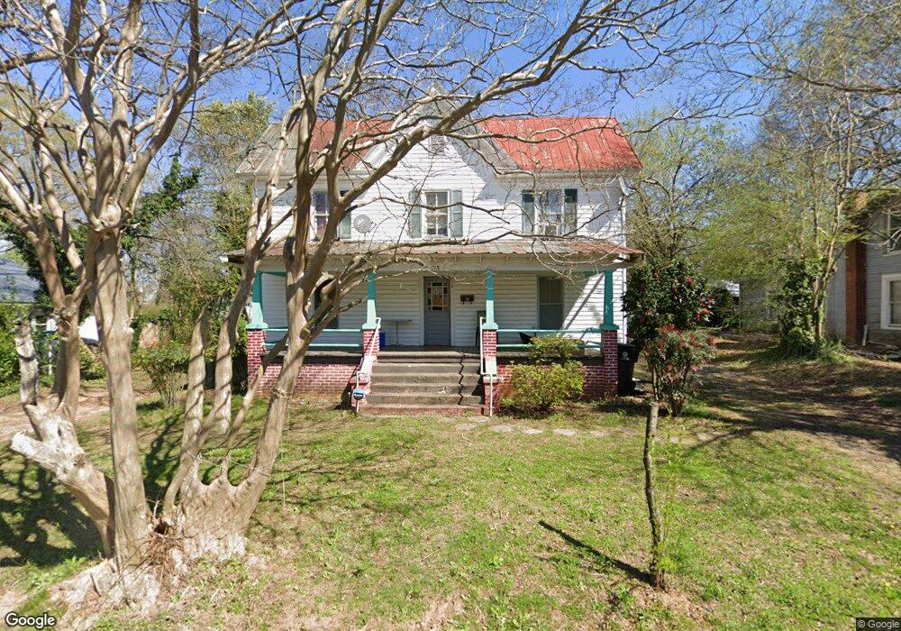 718 N 3rd Ave, Siler City, NC 27344 - photo 1