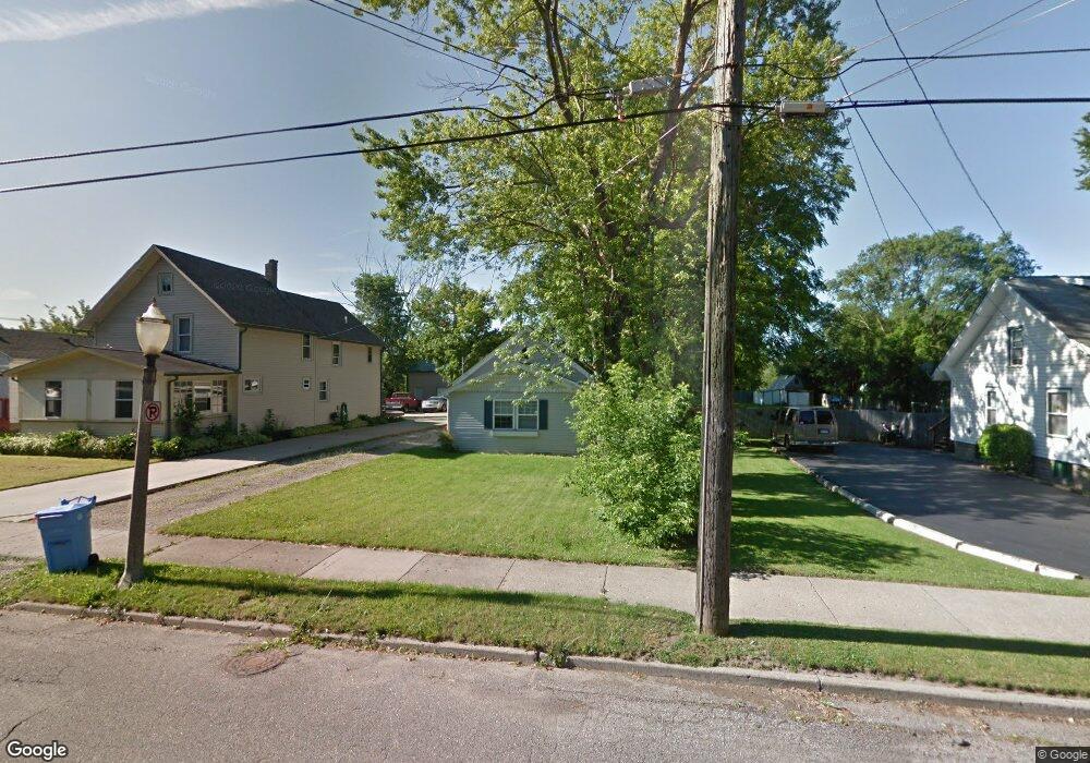 400 E Hodge Ave, Lansing, MI 48910 - photo 1