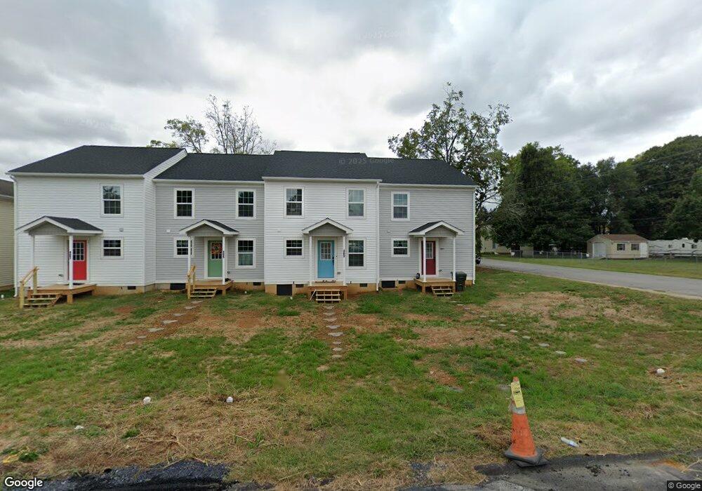 403 S Magnolia Ave, Waynesboro, VA 22980 - photo 1