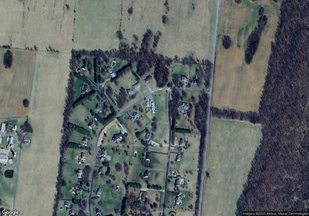 863 Pleasant Hill Rd, Summit Point, WV 25446 - photo 1