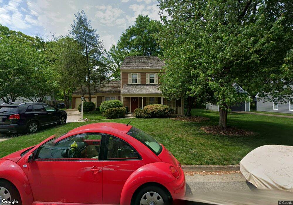 6619 Saint Mark Ct, Alexandria, VA 22306 - photo 1