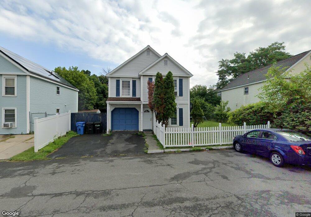 4 Pieter Schuyler Ct W, Albany, NY 12210 - photo 1