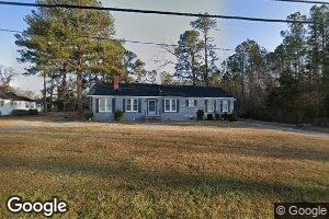 107 E Calhoun St, Wadley, GA 30477