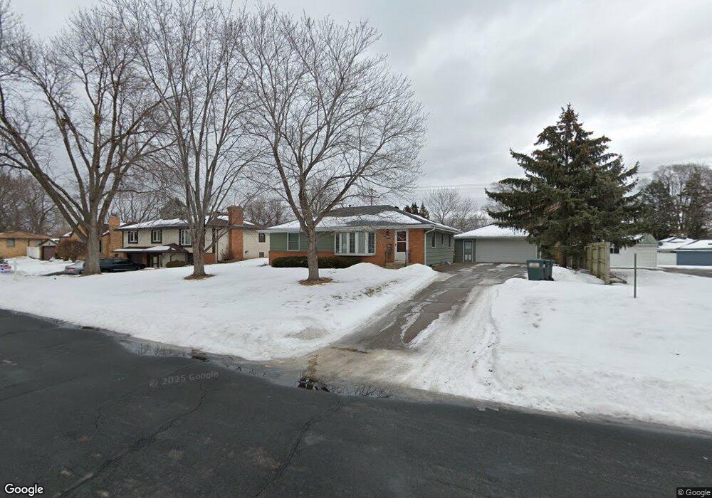 8941 Girard Ave S, Bloomington, MN 55420 - photo 1