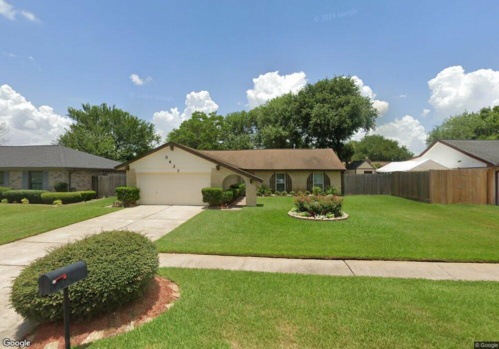 8427 Gulf Tree Ln, Houston, TX 77075 - photo 1