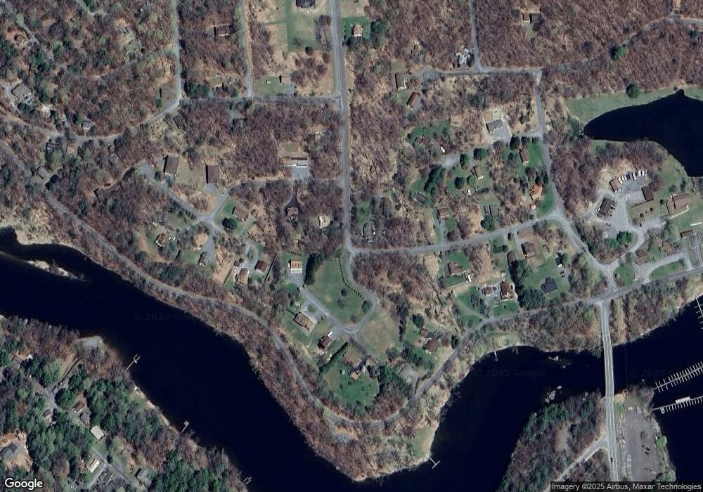 443 Black Bear Rd, Lake Ariel, PA 18436 - photo 1