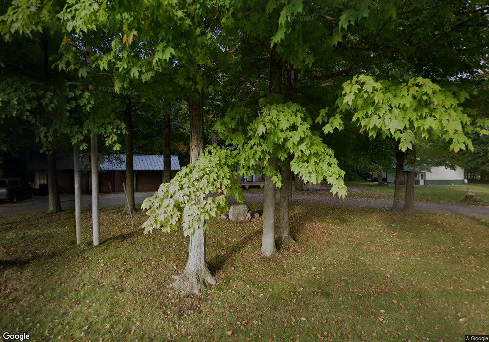 19140 Martin Rd, Three Oaks, MI 49128 - photo 1