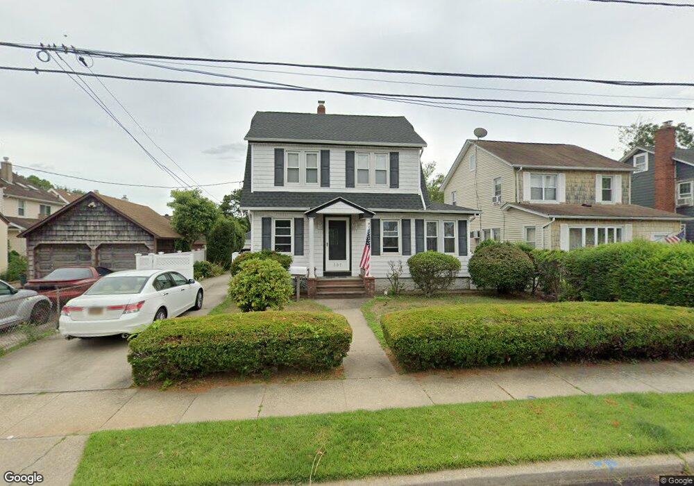307 Marle Place, Bellmore, NY 11710 - photo 1