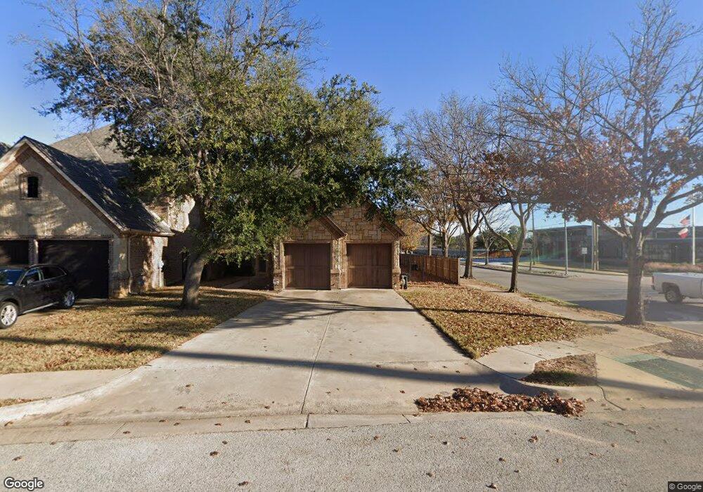 1800 Castle Ct, Grapevine, TX 76051 - photo 1