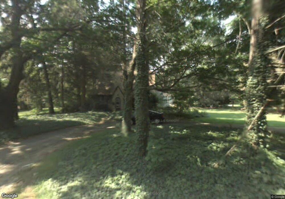 215 Fildes Ln, Wallingford, PA 19086 - photo 1