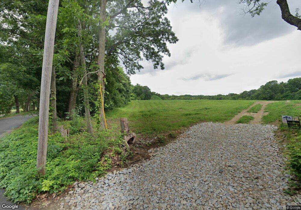 38 Burnap Rd, Sutton, MA 01590 - photo 1