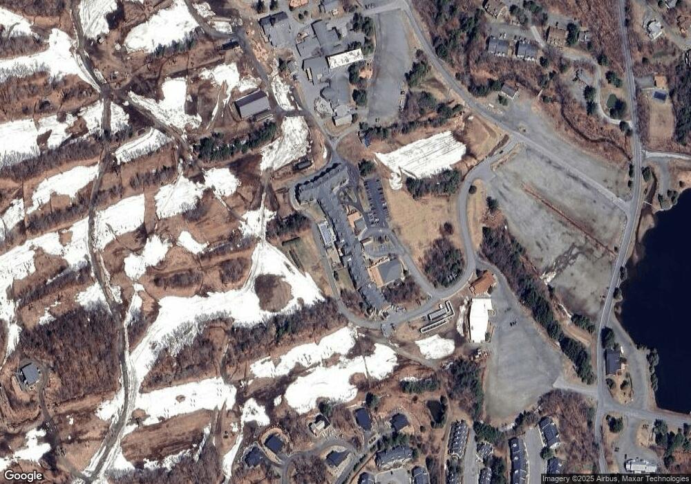 365/367 3 89 Grand Summit Way unit 340/3, Dover, VT 05356 - photo 1