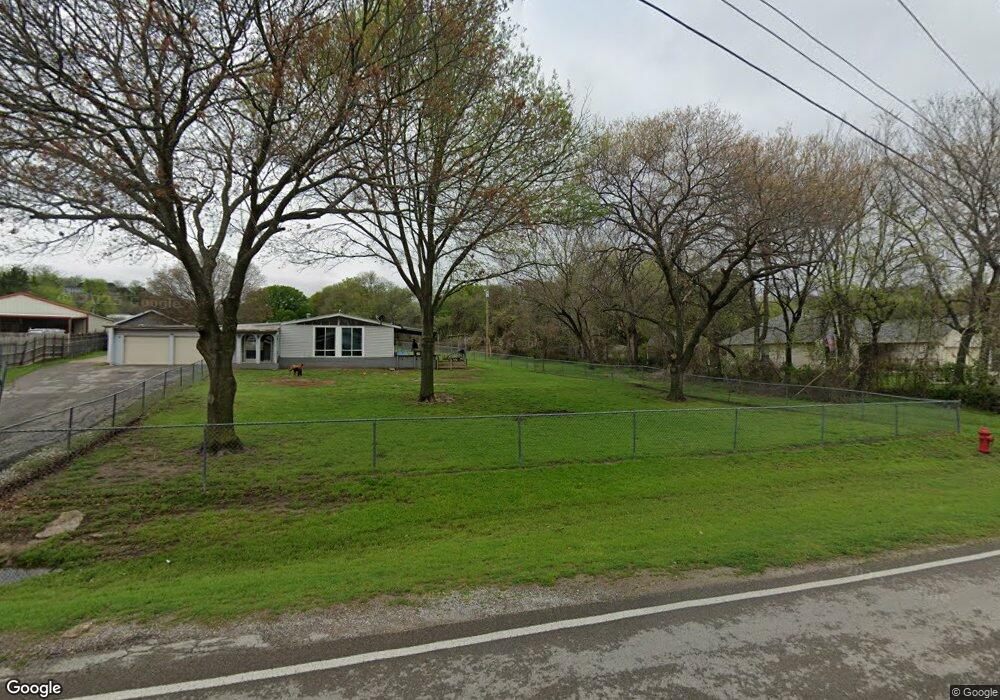 732 W Lake Dr, Weatherford, TX 76087 - photo 1