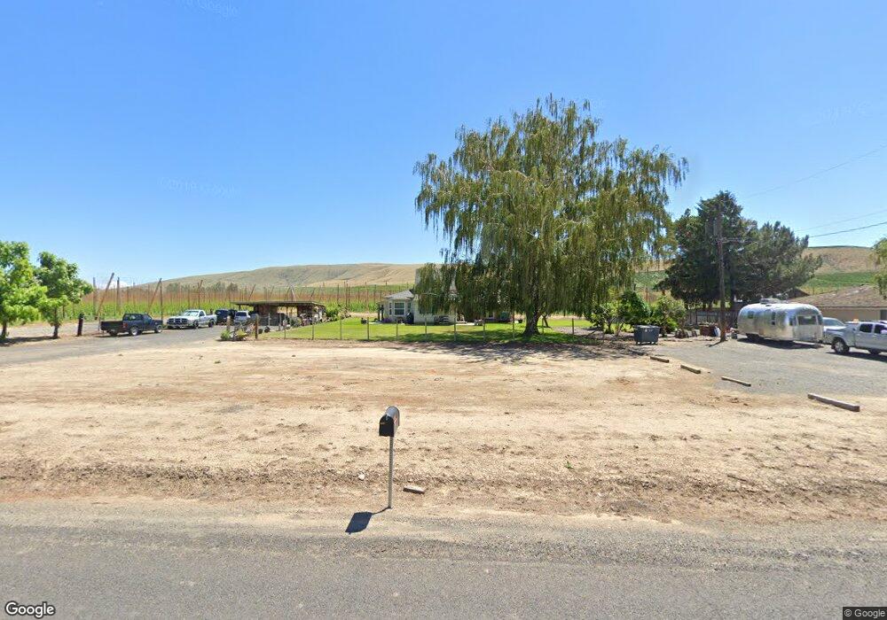 6806 Gamache Rd, Moxee, WA 98936 - photo 1