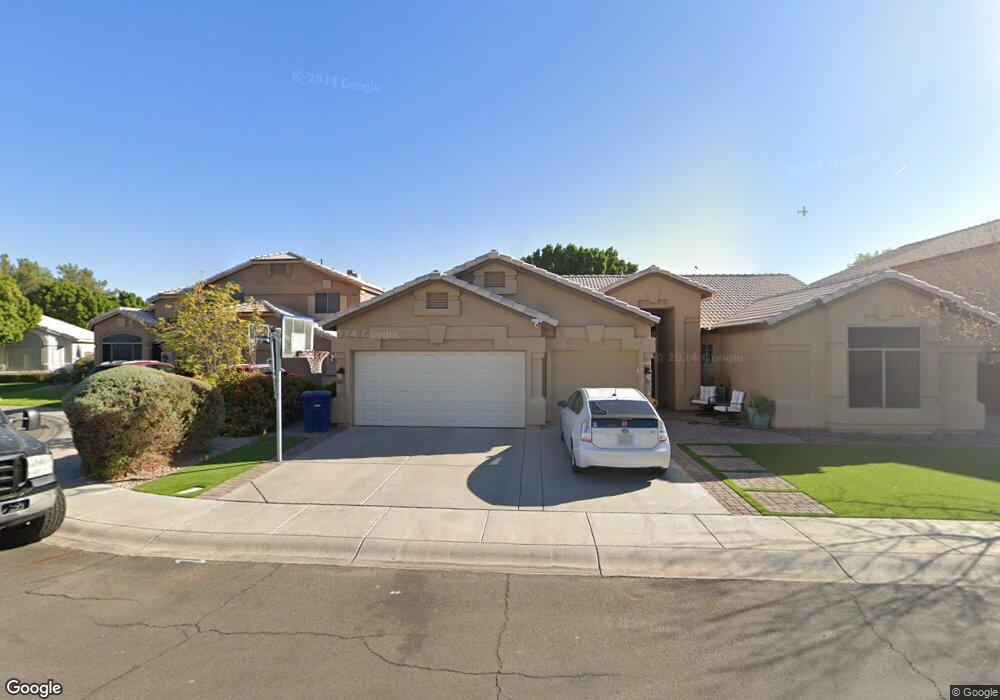 951 N Lakeshore Place, Chandler, AZ 85226 - photo 1