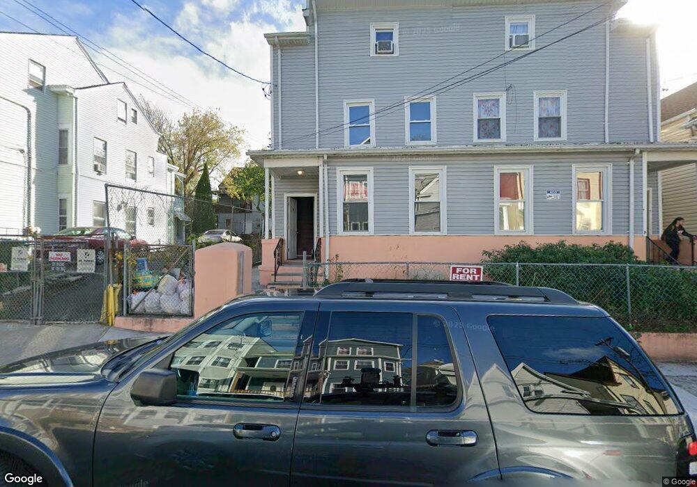 114 Warren St unit 2, Paterson, NJ 07524 - photo 1