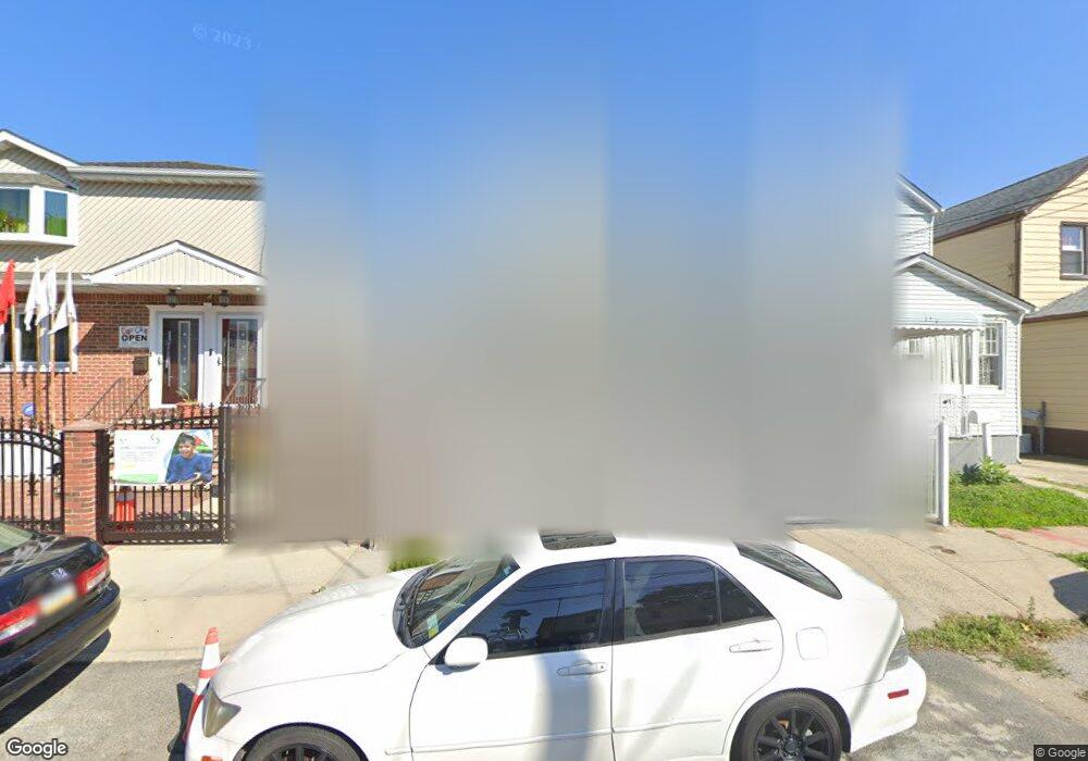 11041 158th St, Jamaica, NY 11433 - photo 1