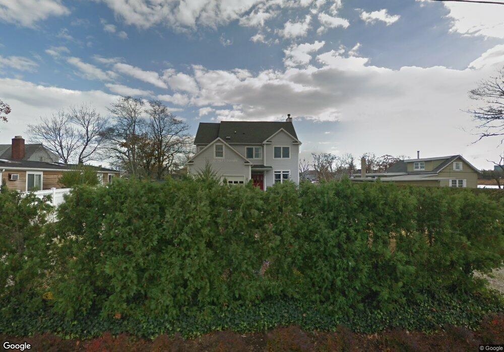 37 Naromake Ave, Norwalk, CT 06854 - photo 1