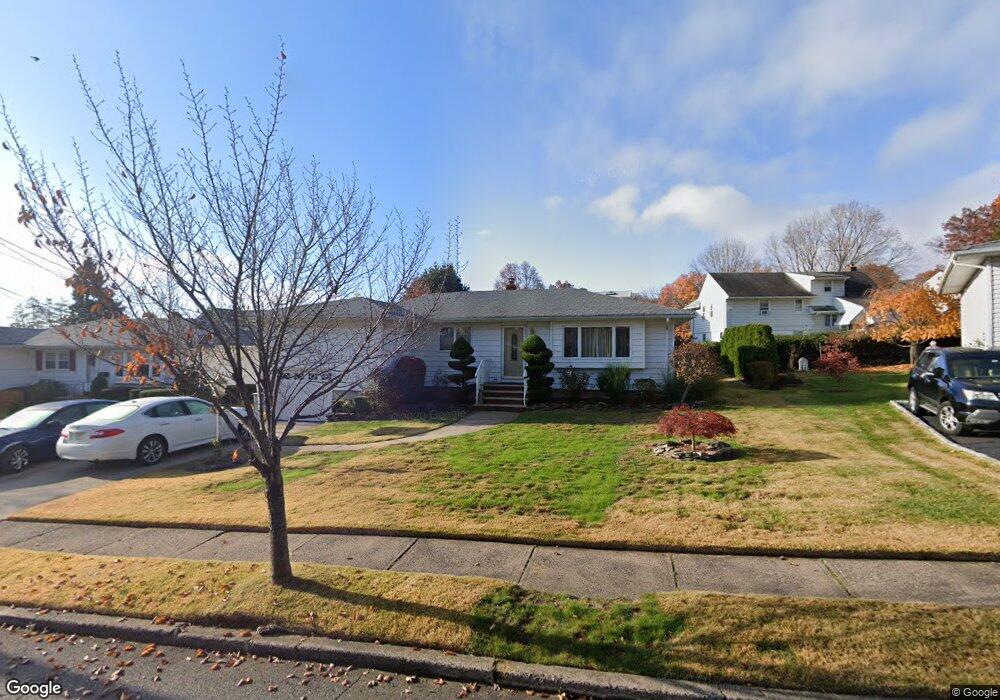 103 Stadtmauer Dr, Clifton, NJ 07013 - photo 1