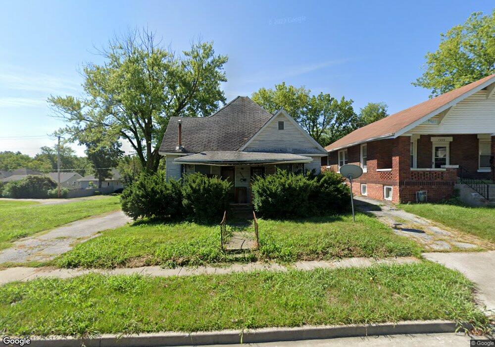 1206 Concannon St, Moberly, MO 65270 - photo 1