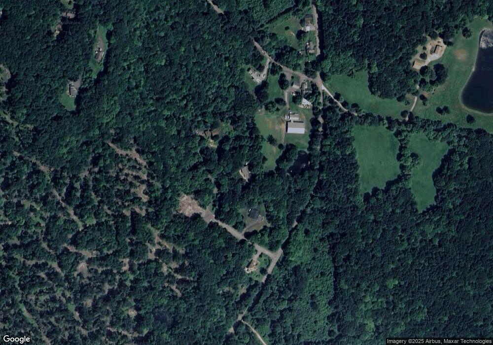 8 Fenton Bluffs Dr, Willington, CT 06279 - photo 1