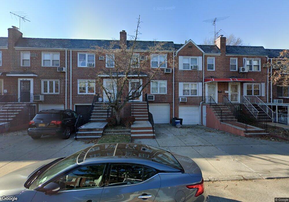 6922 175th St, Fresh Meadows, NY 11365 - photo 1