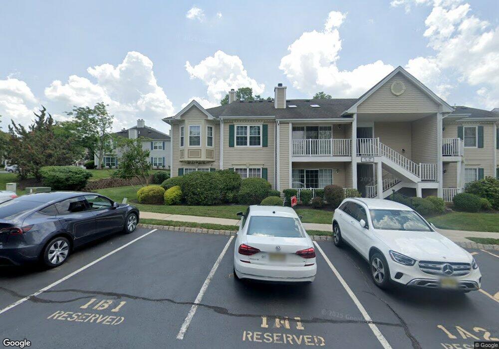 103 Reading Cir unit B1, Bridgewater, NJ 08807 - photo 1