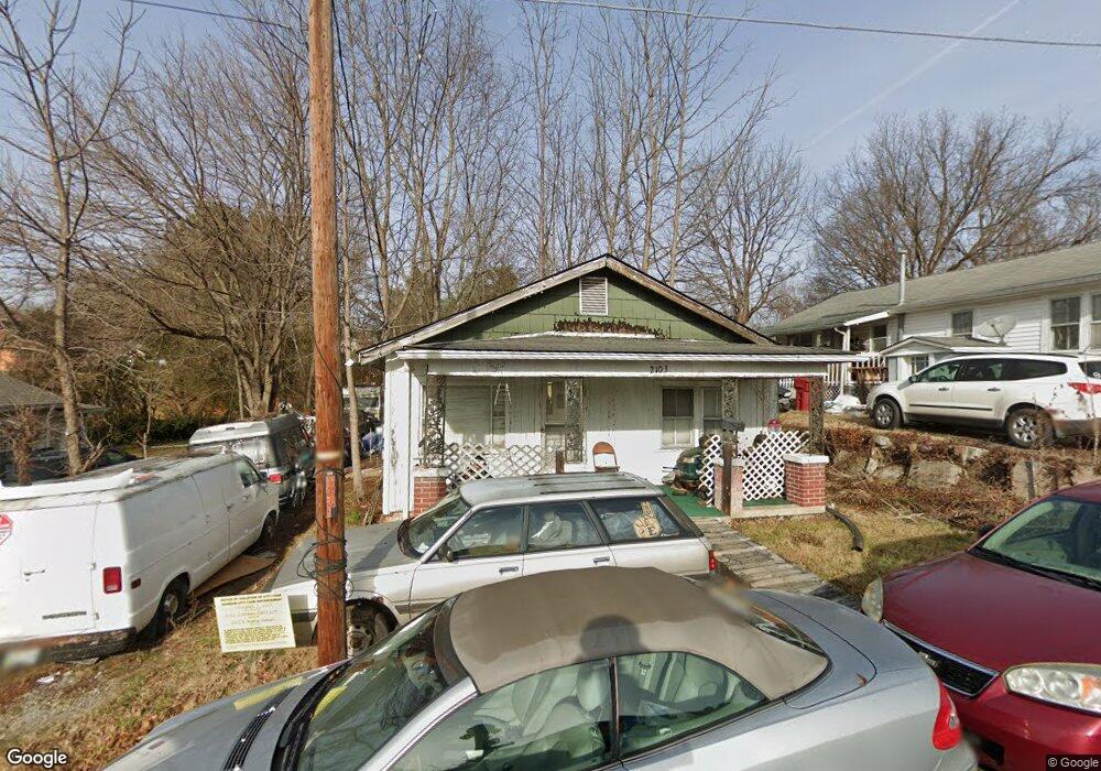 2103 E Myrtle Ave, Johnson City, TN 37601 - photo 1
