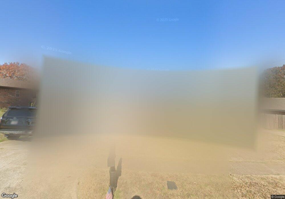 740 Regency Dr, Hurst, TX 76054 - photo 1