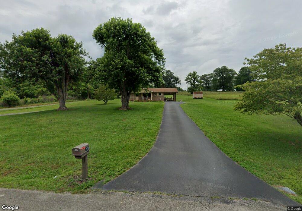 1055 Alvin Roach Rd, Rutledge, TN 37861 - photo 1