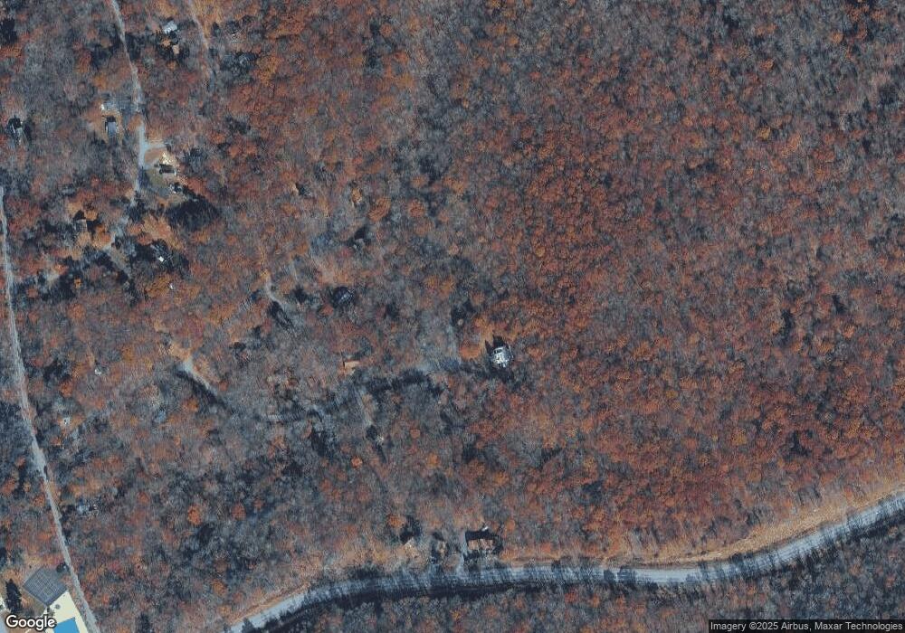 259 Otter Ln, Bushkill, PA 18324 - photo 1