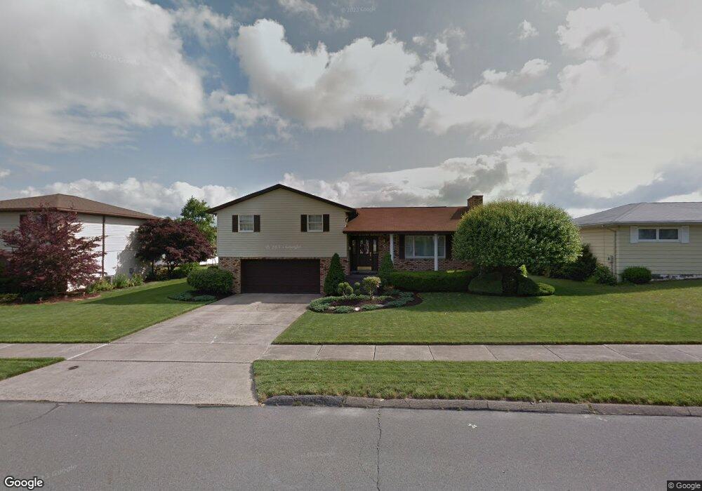 429 Shirley Ln, Dunmore, PA 18512 - photo 1