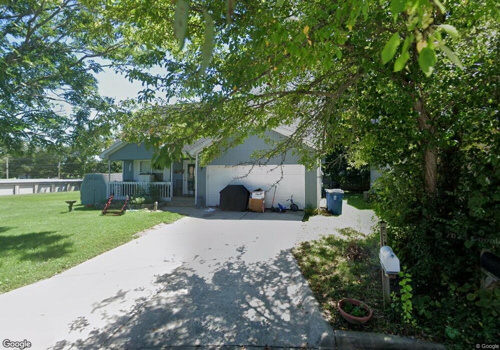 406 E Pace Ct, Nixa, MO 65714 - photo 1