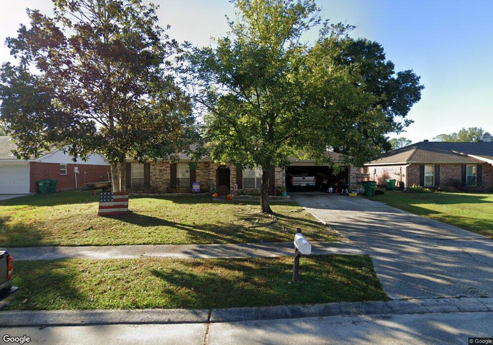 517 Driftwood Cir, Slidell, LA 70458 - photo 1