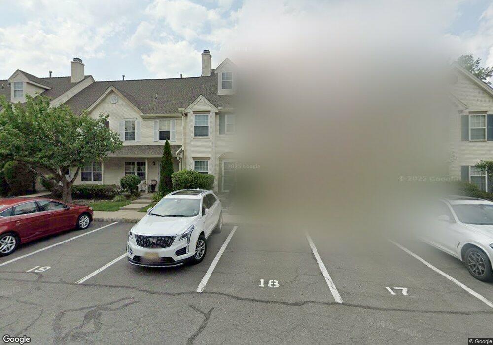 80 Lynnette Ct unit 80, Kendall Park, NJ 08824 - photo 1