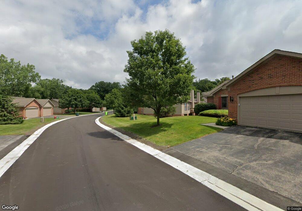 7248 Huntcliff, West Bloomfield, MI 48322 - photo 1