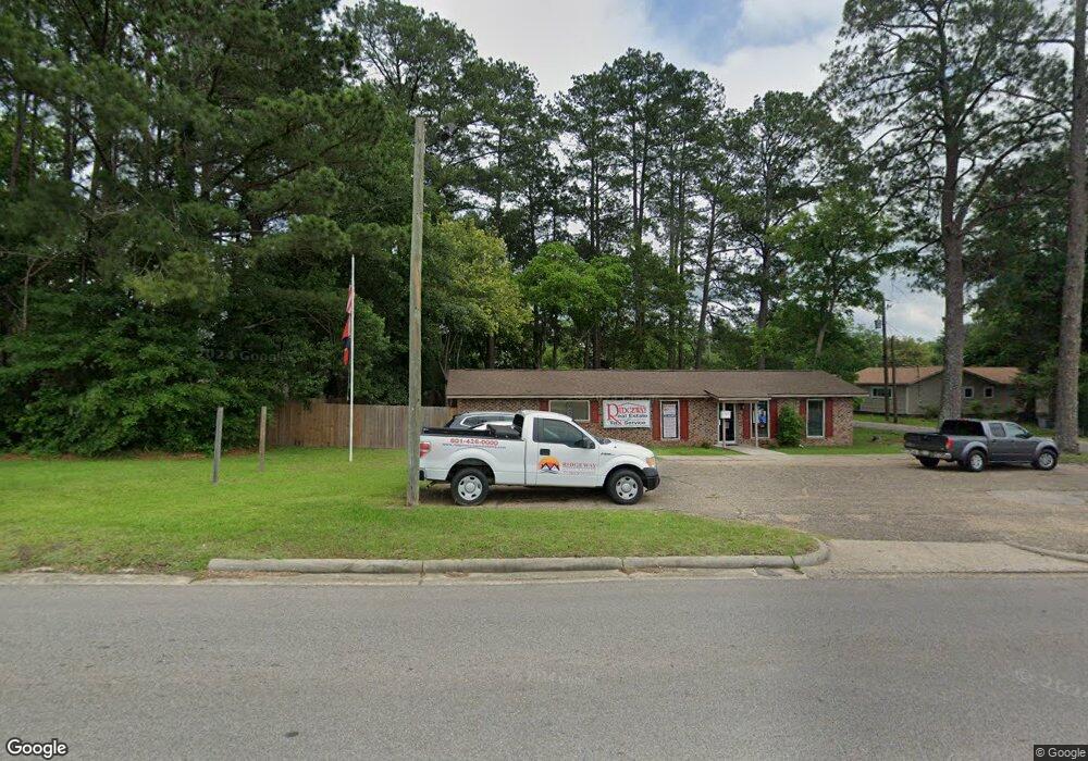 607 S 16th Ave, Laurel, MS 39440 - photo 1